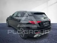 2025 Mercedes Benz GLC 200