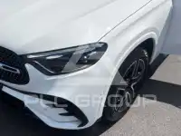 2025 Mercedes Benz GLC 200