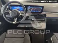 2025 Mercedes Benz V 220