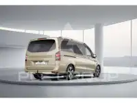 2025 Mercedes Benz V 220