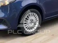2025 Mercedes Benz V 220