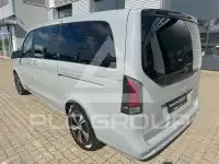 2025 Mercedes Benz V 220