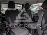 2025 Mercedes Benz V 220