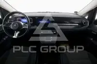 2025 Mercedes Benz V 220