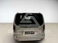 2025 Mercedes Benz V 220