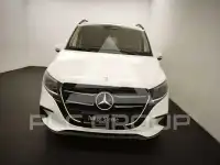 2025 Mercedes Benz V 220