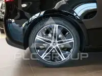 2025 Mercedes Benz B 180