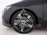 2025 Mercedes Benz B 180