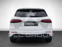 2025 Mercedes Benz B 180