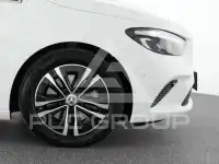2025 Mercedes Benz B 220