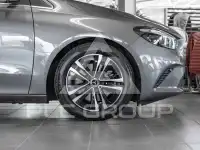 2025 Mercedes Benz B 220