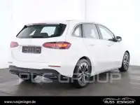2025 Mercedes Benz B 220