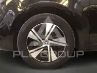 2025 Mercedes Benz V