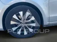 2025 Mercedes Benz V