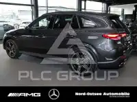 2025 Mercedes Benz GLC 220