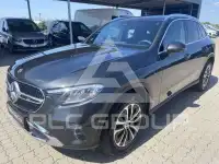 2025 Mercedes Benz GLC 220