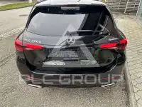 2025 Mercedes Benz GLC 220