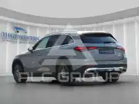 2025 Mercedes Benz GLC 220