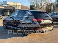 2025 Mercedes Benz GLC 220
