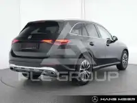 2025 Mercedes Benz GLC 220