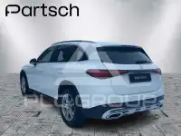 2025 Mercedes Benz GLC 220