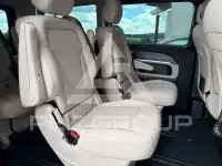 2025 Mercedes Benz V 300