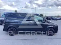 2025 Mercedes Benz V 300