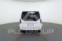 2025 Mercedes Benz V 300