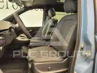 2025 Mercedes Benz V 300