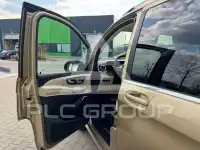 2025 Mercedes Benz V 300