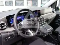 2025 Mercedes Benz EQV