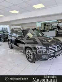2025 Mercedes Benz GLB 220