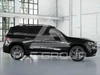 2025 Mercedes Benz GLB 220