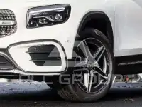 2025 Mercedes Benz GLB 220