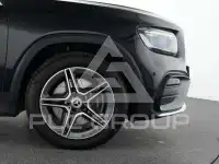 2025 Mercedes Benz GLB 220