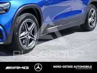 2025 Mercedes Benz GLB 220