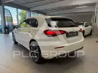 2025 Mercedes Benz A 220
