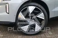 2025 Volvo EX 90