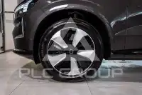 2025 Volvo EX 90