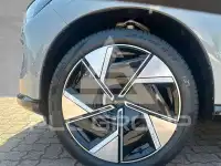 2025 Volvo EX 90