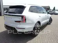 2025 Volvo EX 90