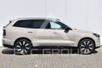 2025 Volvo EX 90