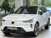 2025 Volvo EX 90