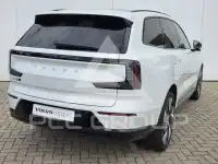 2025 Volvo EX 90