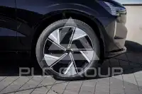 2025 Volvo EX 90