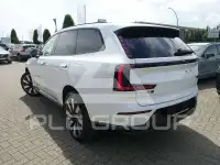 2025 Volvo EX 90