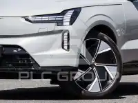 2025 Volvo EX 90