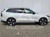 2025 Volvo EX 90