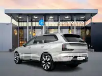 2025 Volvo EX 90