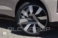 2025 Volvo EX 90